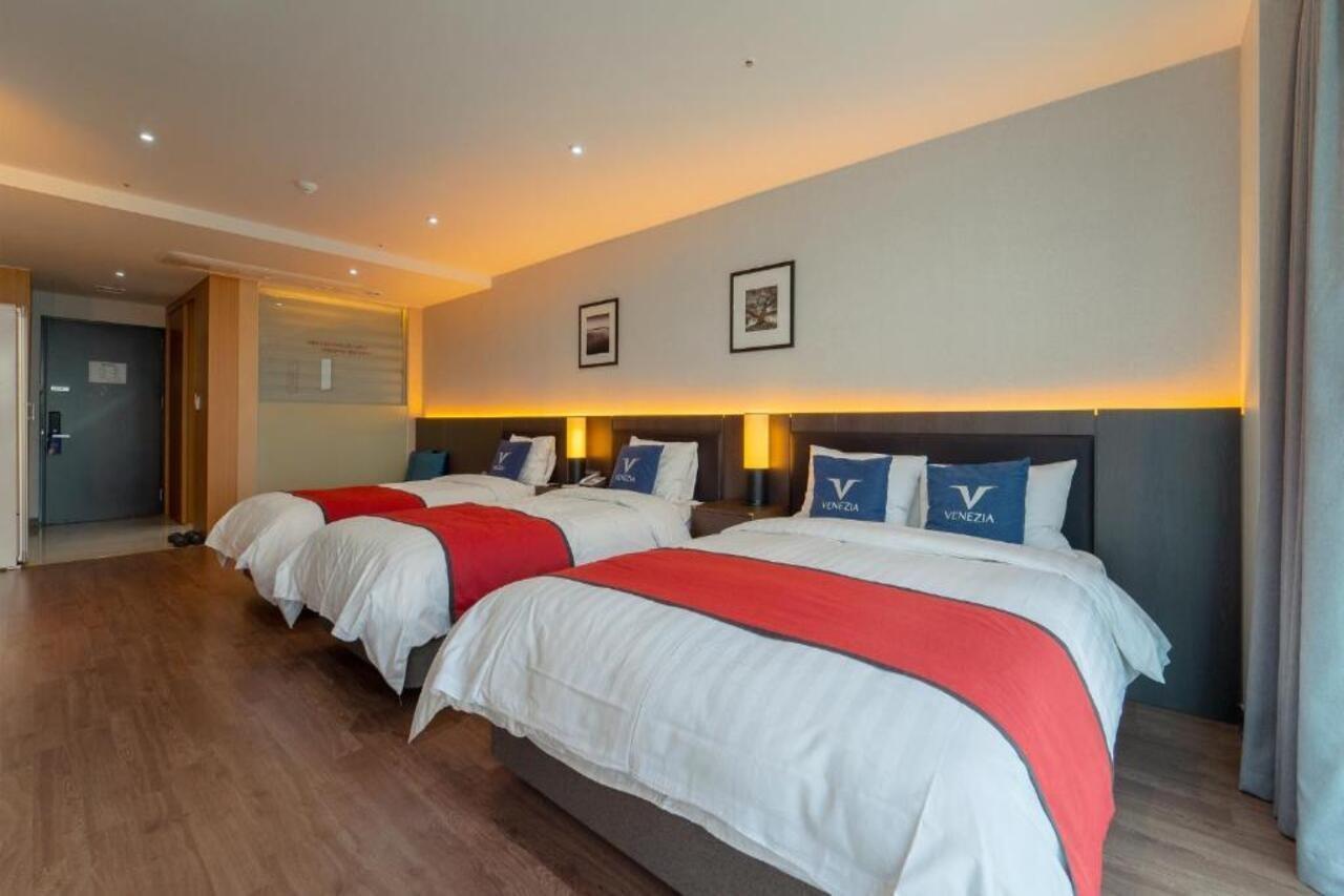 Venezia Hotel And Resort Yeosu Exterior photo