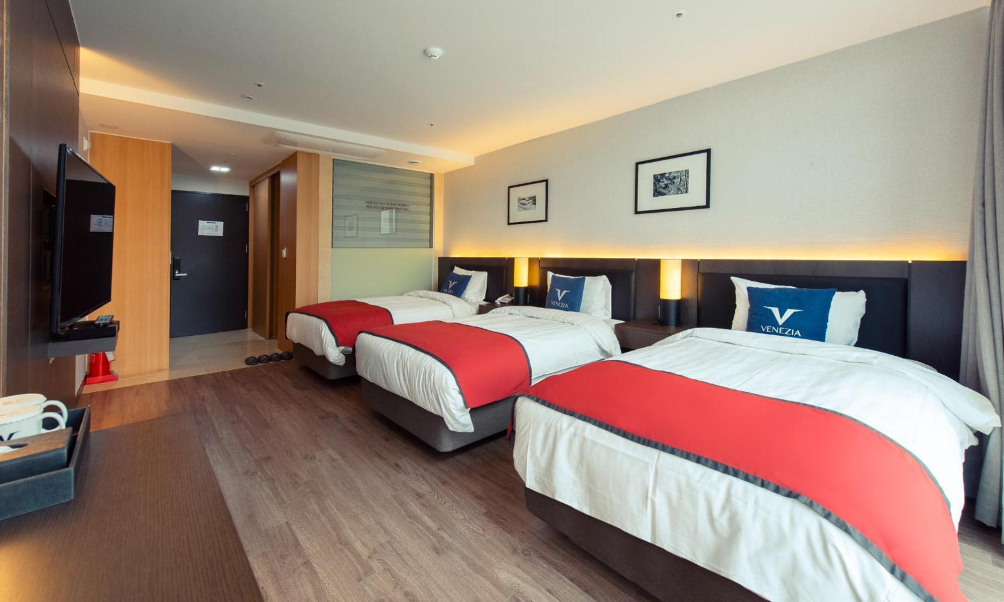 Venezia Hotel And Resort Yeosu Exterior photo