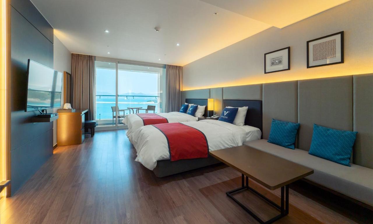 Venezia Hotel And Resort Yeosu Exterior photo